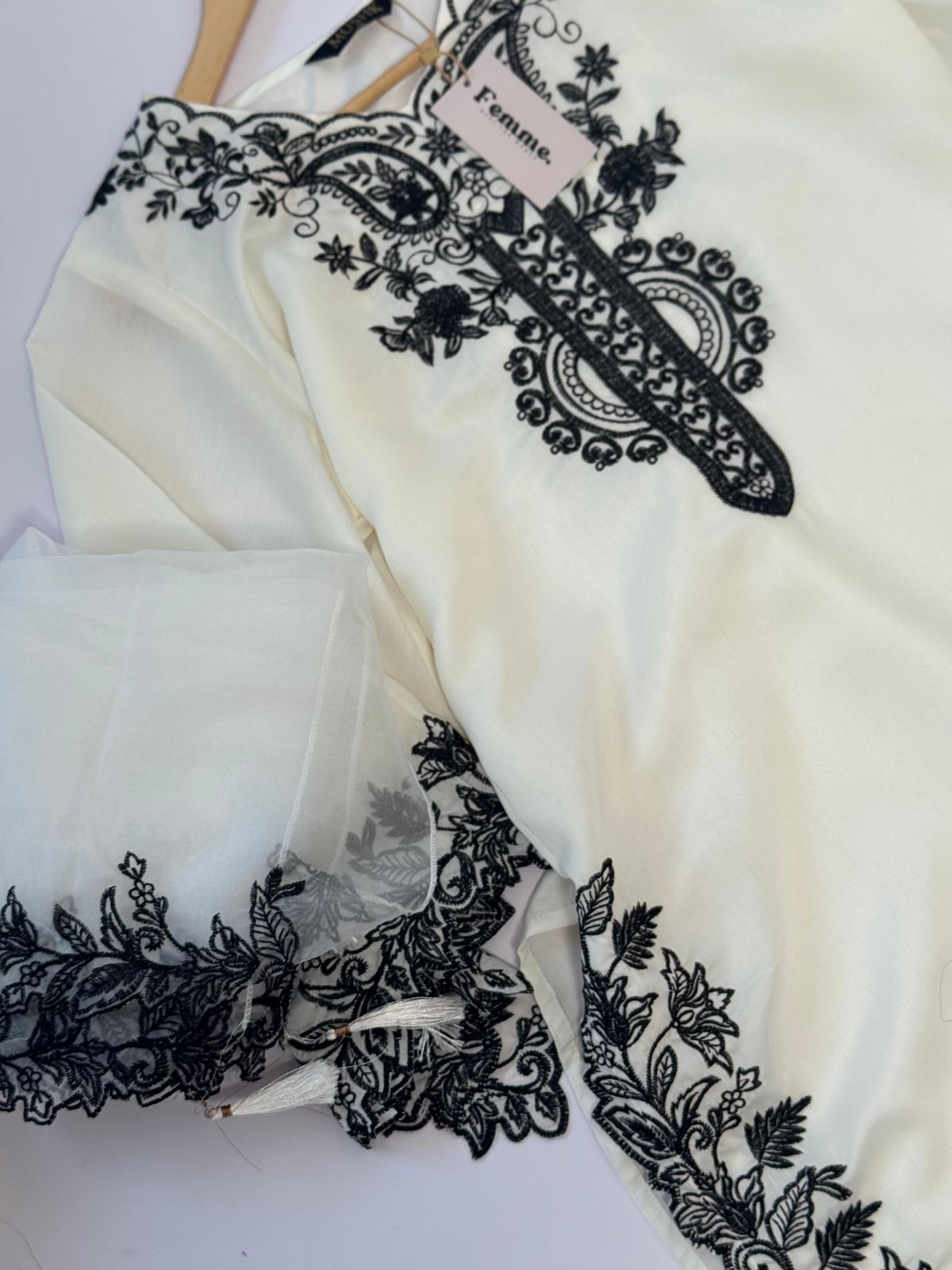 Dusty Rose Embroidered 3 piece party wear