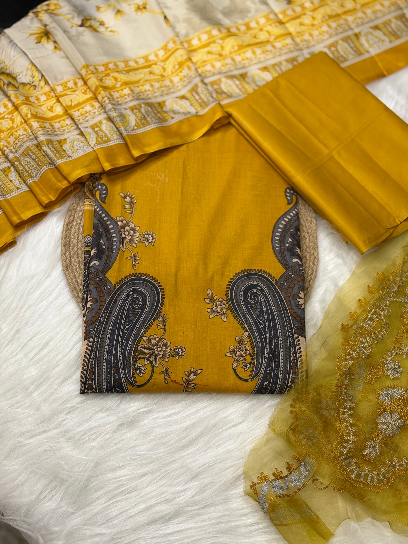 Regal Mustard Paisley Charm