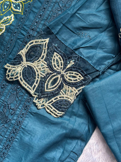 Threaded Beauty in Teal