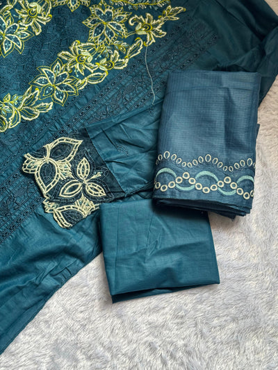 Threaded Beauty in Teal